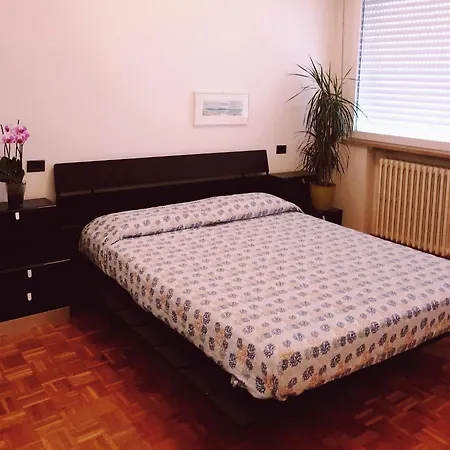 Your On The Beach Apartment *